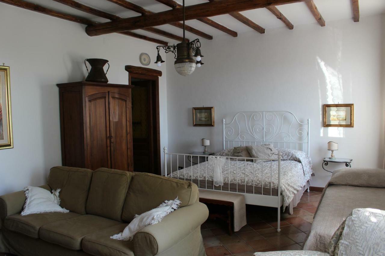 Le Coste Bed & Breakfast Veroli Eksteriør bilde